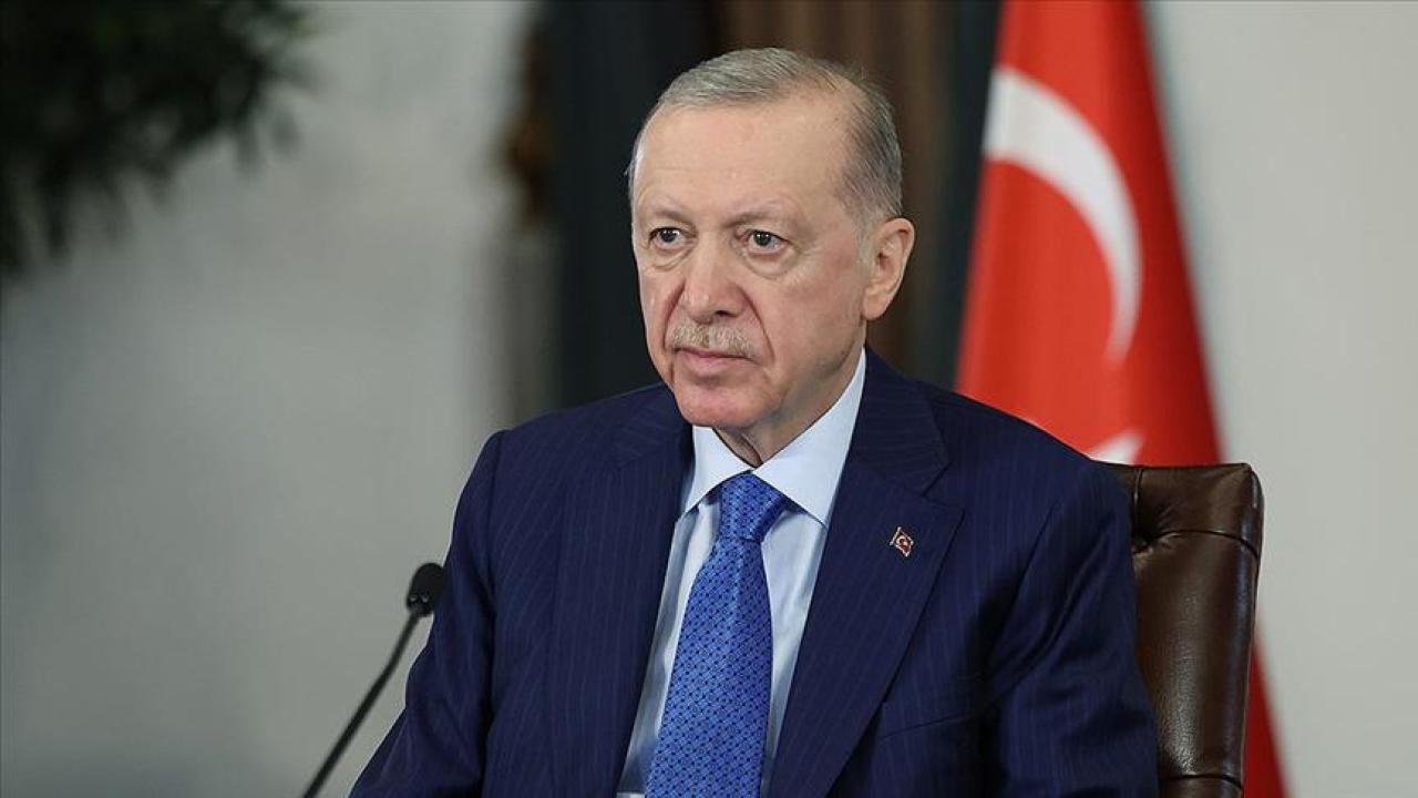 Cumhurbaşkanı Erdoğan, Necip Fazıl Kısakürek’i Rahmetle Andı