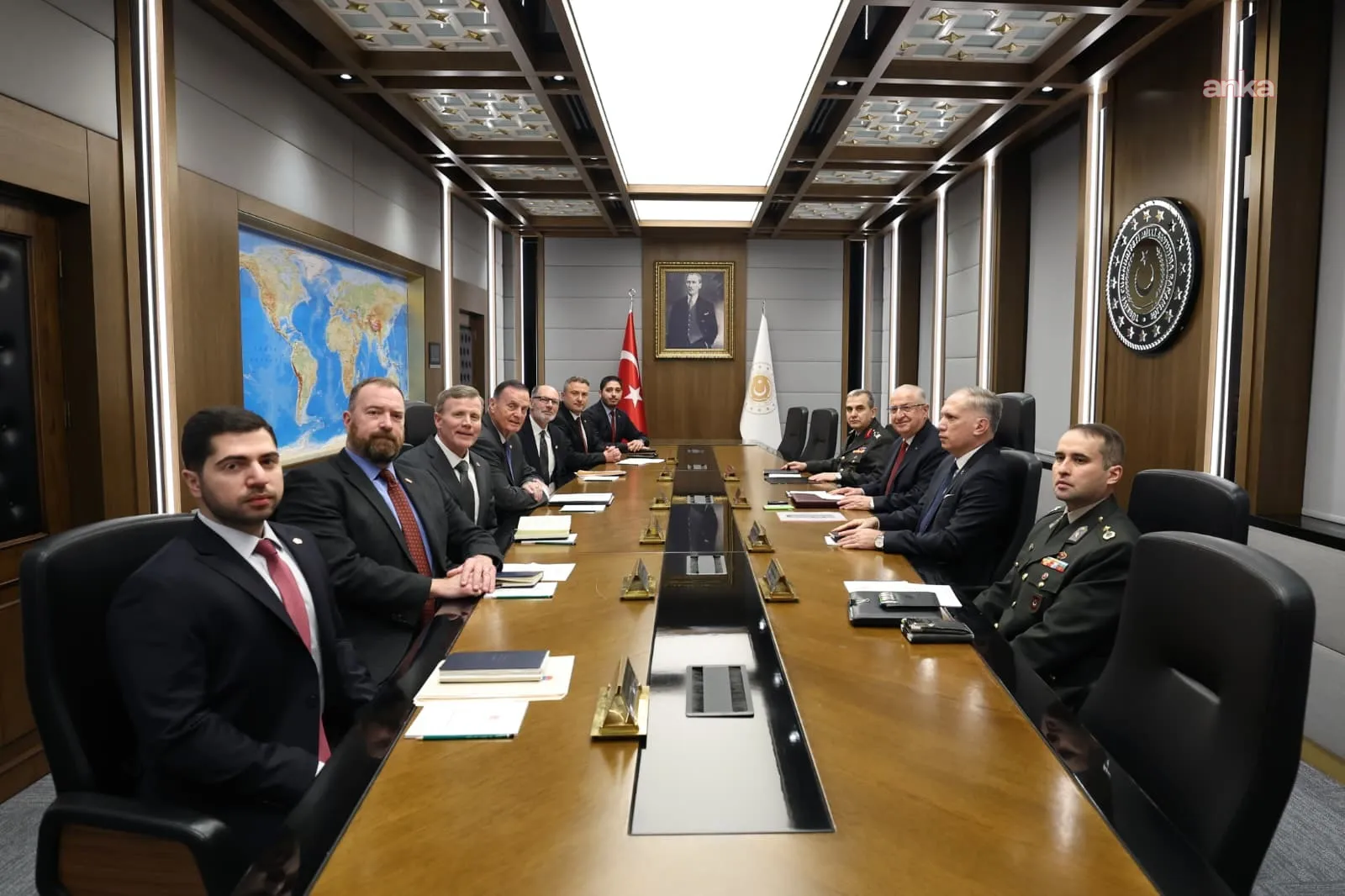 Milli Savunma Bakanı Yaşar Güler, Türkiye-ABD İş Konseyi üyeleri ile bir araya geldi